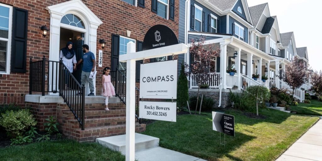 6 economists and real estate pros predict where mortgage rates are heading in April 6 economists and real estate pros predict where mortgage rates are heading in April