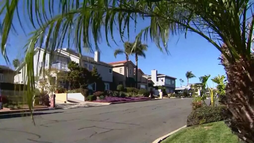 Mortgage rates climb to highest level since September 2025